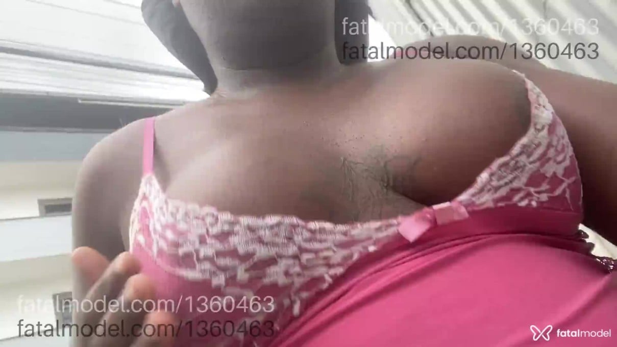 Acompanhante travesti com cabelo castanho de olhos castanhos em Juiz de Fora Acompanhante travesti com cabelo castanho de olhos castanhos em Juiz de Fora - Dhyana sampaio