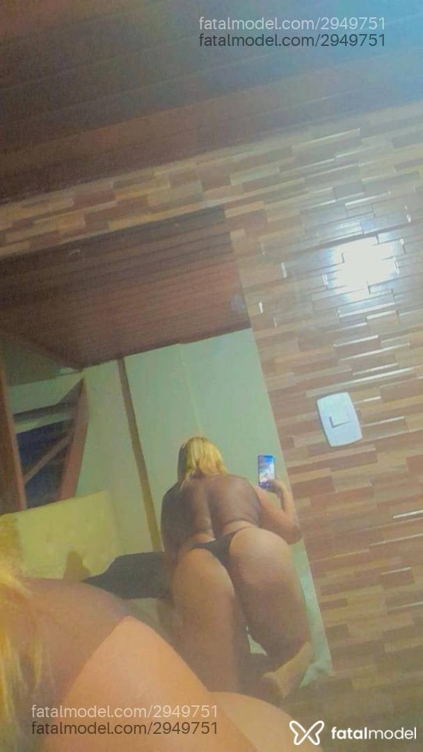 Acompanhante mulher loira (o) de olhos castanhos - Suelen Dantas Acompanhante mulher loira (o) de olhos castanhos - Suelen Dantas
