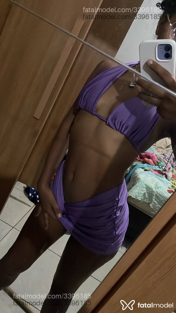 Acompanhante mulher com cabelo castanho de olhos castanhos em Colíder - Jade Castro