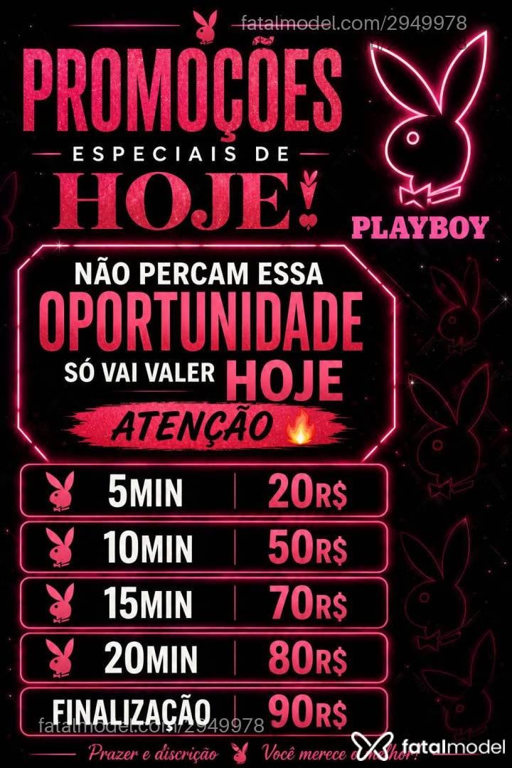 Acompanhante mulher trans com cabelo castanho de olhos castanhos - Angel Acompanhante mulher trans com cabelo castanho de olhos castanhos - Angel