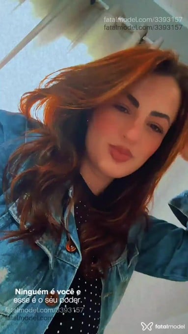 Acompanhante mulher ruiva (o) de olhos mel em Embu - Lilyn