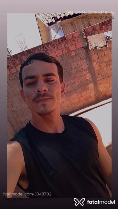 Acompanhante homem morena (o) de olhos mel em Sinop Acompanhante homem morena (o) de olhos mel em Sinop - Rafael