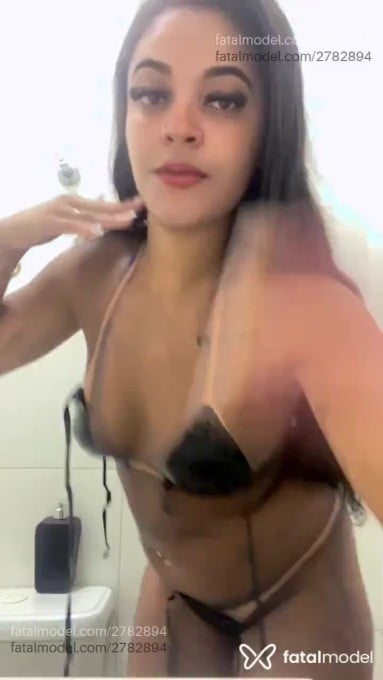 Acompanhante mulher morena (o) de olhos castanhos - Jessica Acompanhante mulher morena (o) de olhos castanhos - Jessica