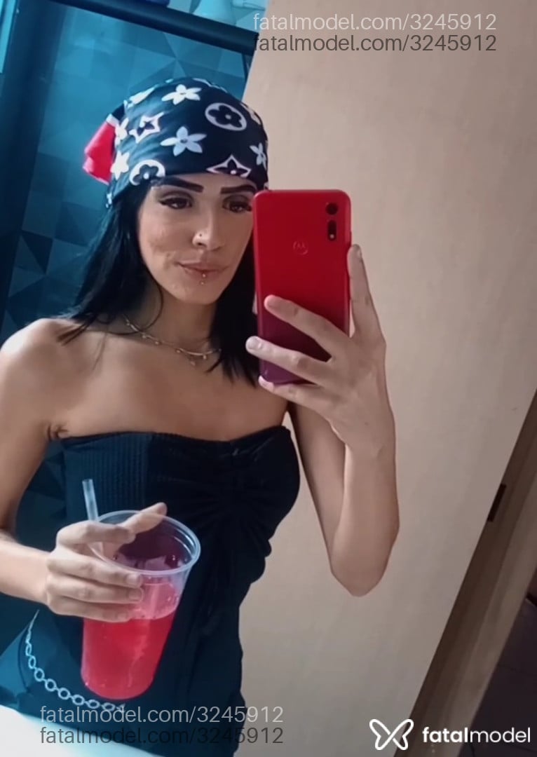 Acompanhante mulher morena (o) de olhos castanhos em São Paulo - Heloisa