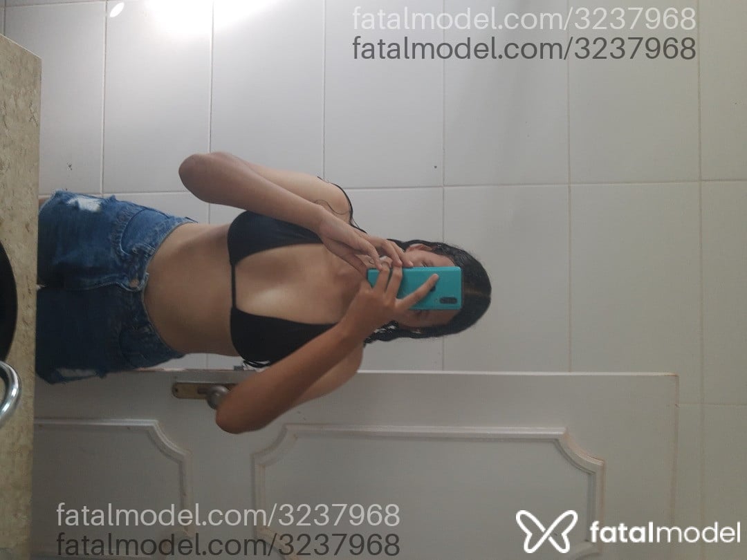 Acompanhante mulher morena (o) de olhos verdes em Ananindeua Acompanhante mulher morena (o) de olhos verdes em Ananindeua - Kimberly