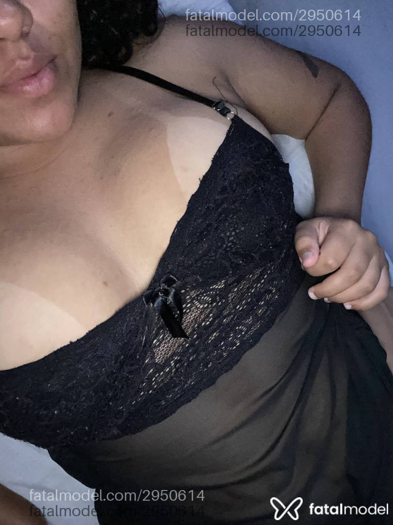 Acompanhante mulher morena (o) de olhos castanhos em São Paulo - Bella