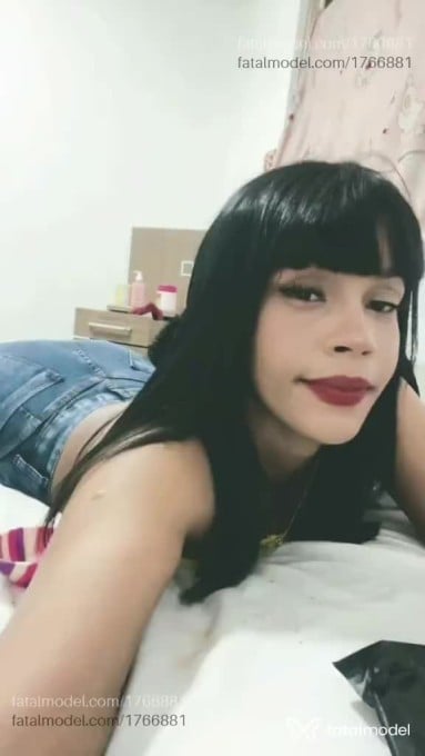 Acompanhante mulher ruiva (o) de olhos castanhos - Moreninhaa