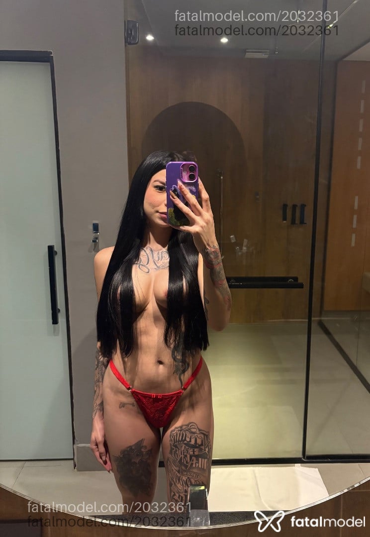 Acompanhante mulher com cabelo castanho de olhos castanhos em São Paulo Acompanhante mulher com cabelo castanho de olhos castanhos em São Paulo - Luciana