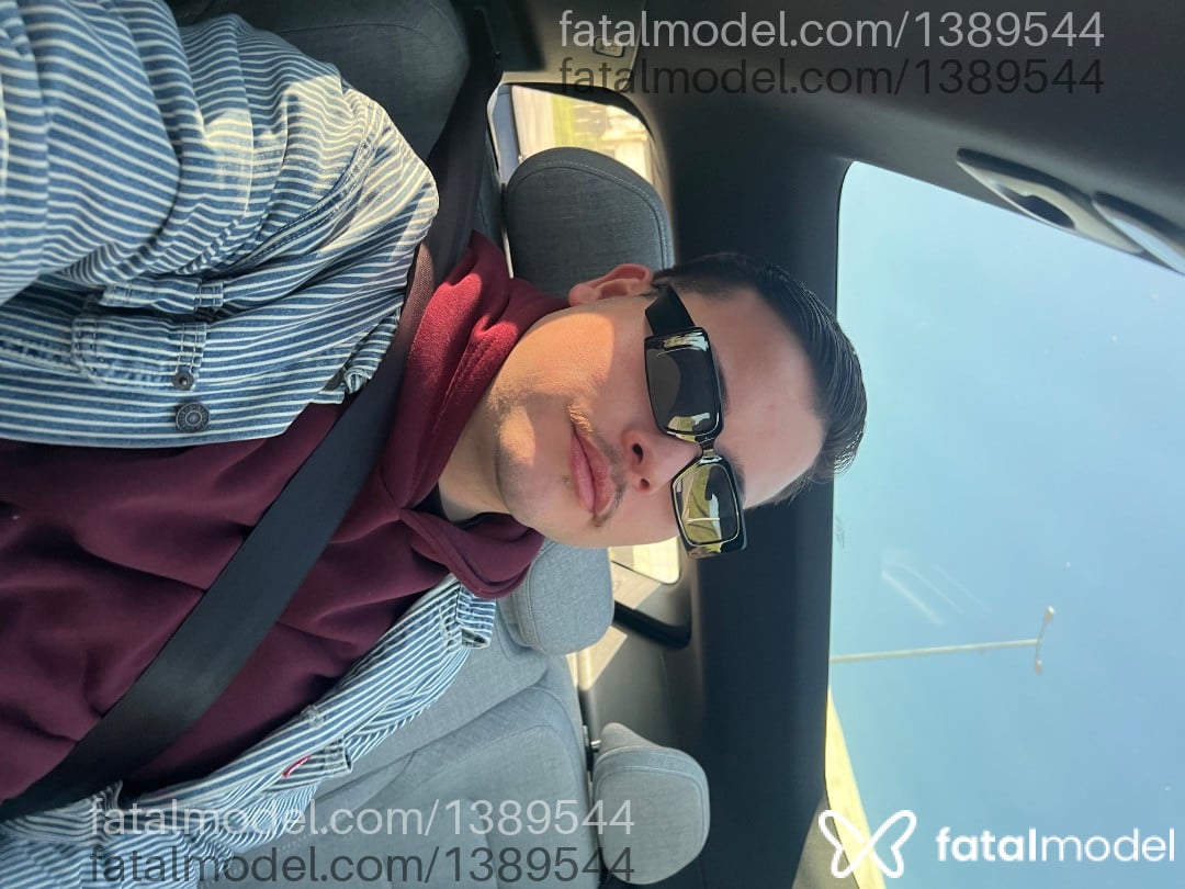 Acompanhante homem com cabelo castanho de olhos mel em Sapucaia do Sul - Pedro
