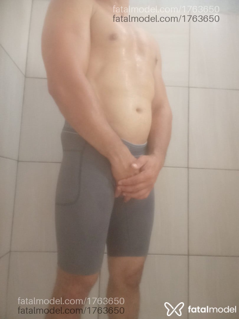 Acompanhante homem com cabelo castanho de olhos castanhos em Imperatriz Acompanhante homem com cabelo castanho de olhos castanhos em Imperatriz - Massoterapeutmarce