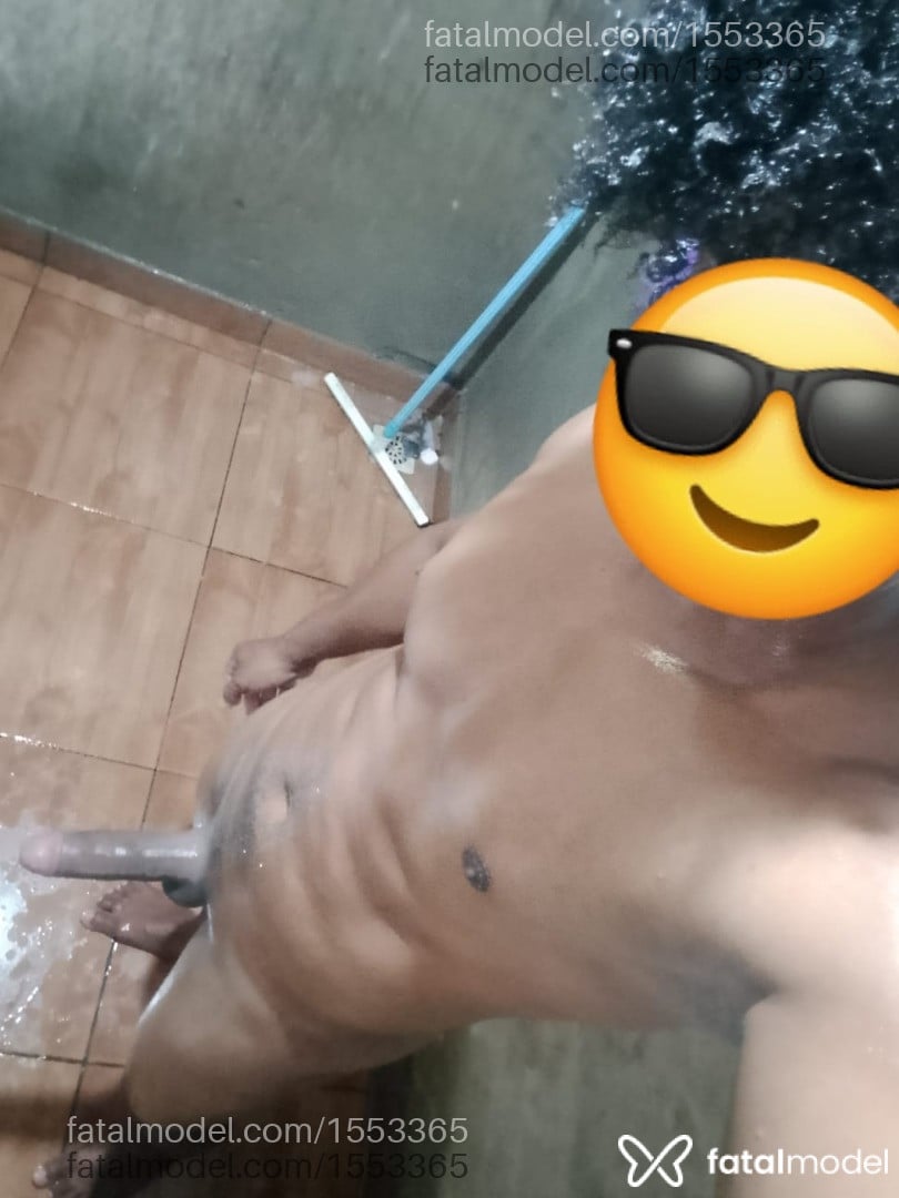 Acompanhante homem morena (o) de olhos castanhos em Ourilândia do Norte Acompanhante homem morena (o) de olhos castanhos em Ourilândia do Norte - Romeu black