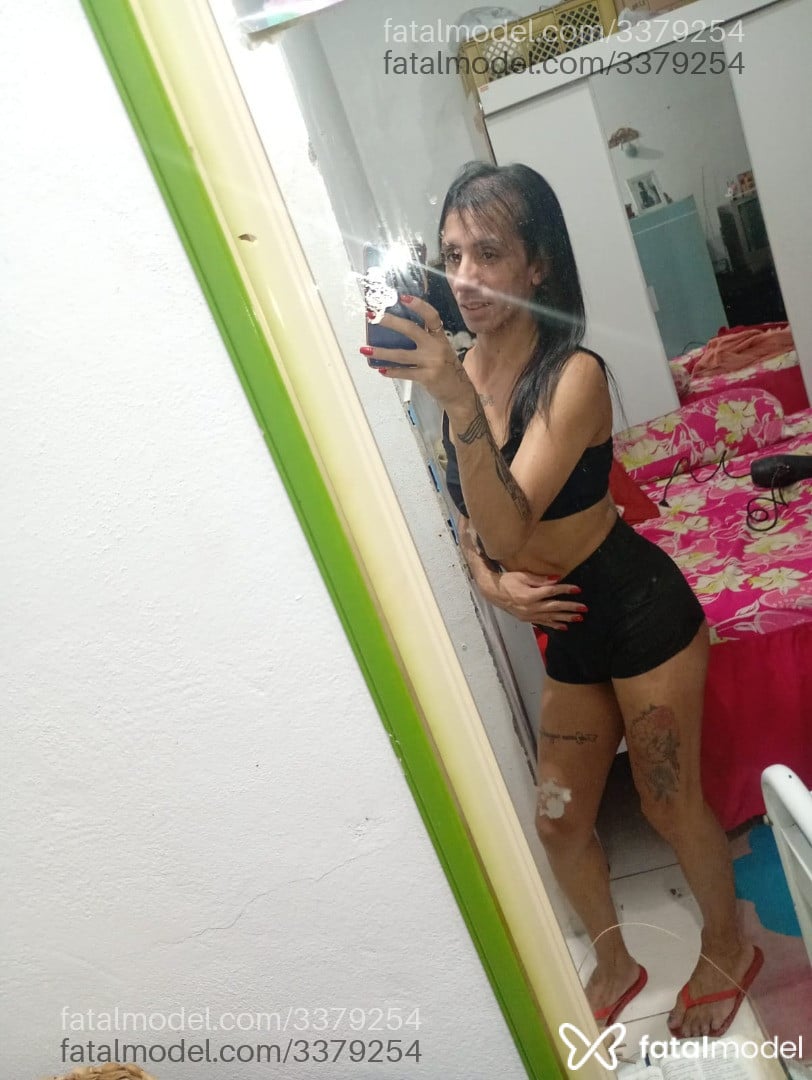 Acompanhante mulher trans morena (o) de olhos castanhos em Campo Bom - Nathalia Ribeiro