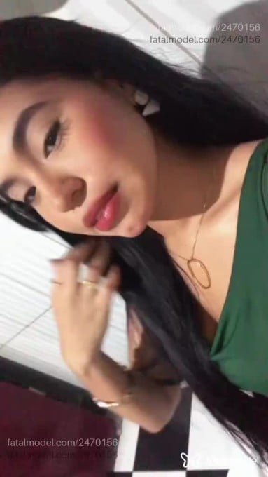 Acompanhante mulher morena (o) de olhos pretos em Belém - Flor