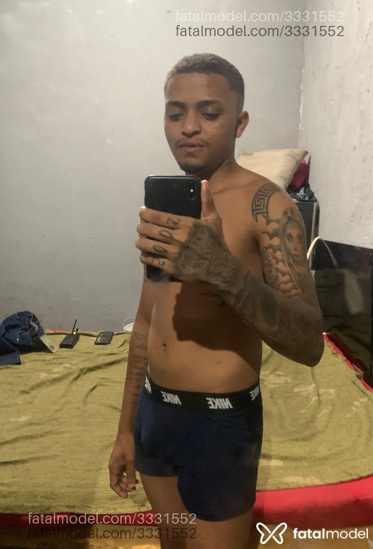 Acompanhante homem morena (o) de olhos pretos em Juazeiro do Norte - Vitor Junior