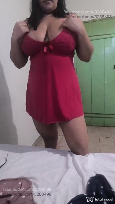 Acompanhante mulher com cabelo castanho de olhos castanhos - Joise Acompanhante mulher com cabelo castanho de olhos castanhos - Joise
