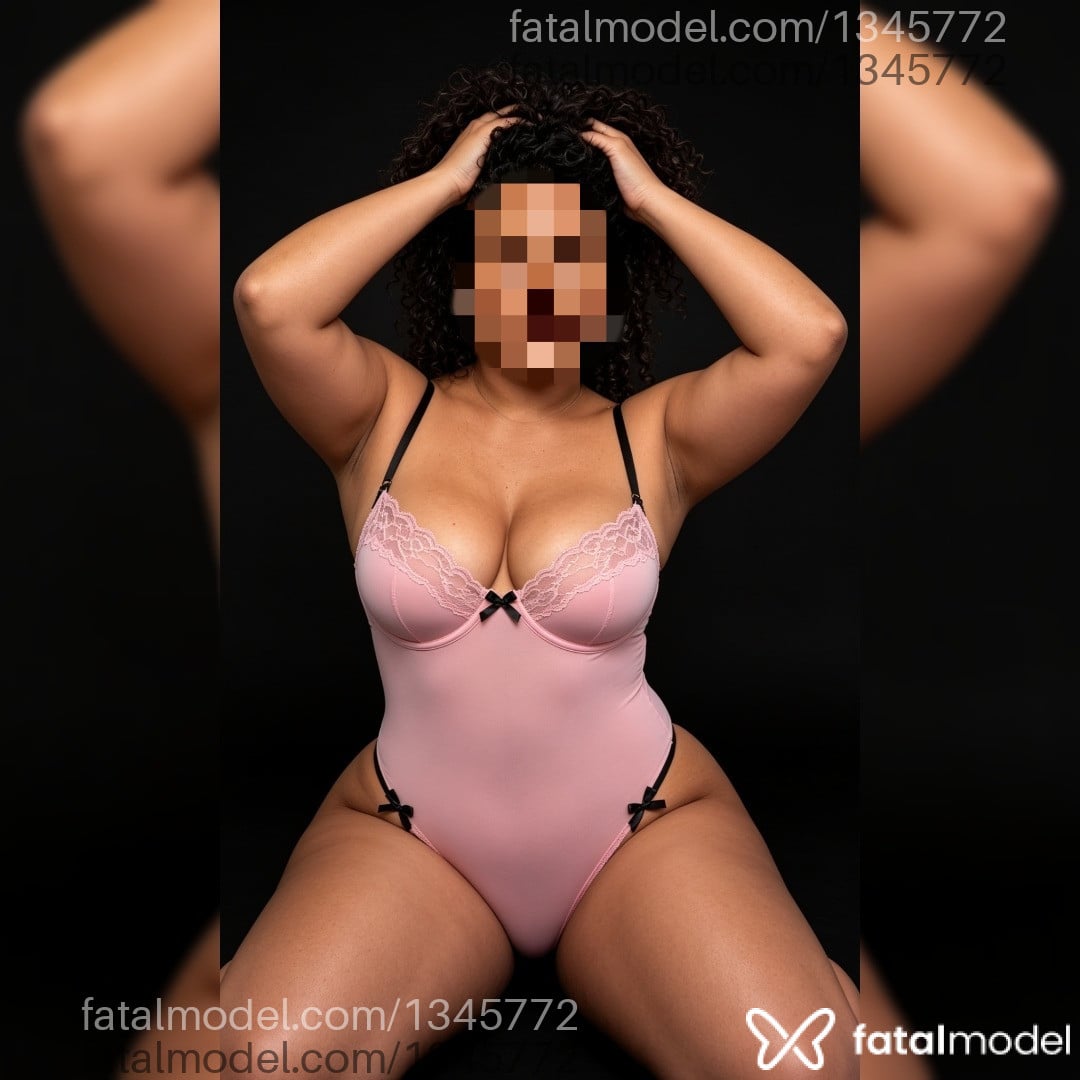 Acompanhante mulher com cabelo castanho de olhos castanhos em Aracati Acompanhante mulher com cabelo castanho de olhos castanhos em Aracati - Patrícia Barcellos