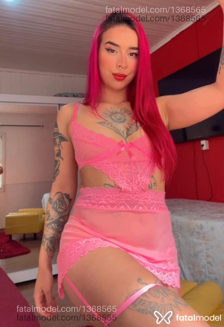Acompanhante mulher ruiva (o) de olhos castanhos em Bento Gonçalves - Pinkk