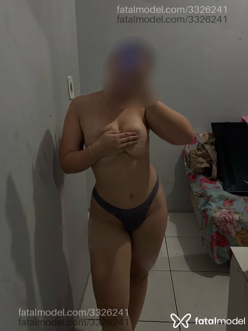 Acompanhante mulher loira (o) de olhos castanhos em Fortaleza - Priscila Costa