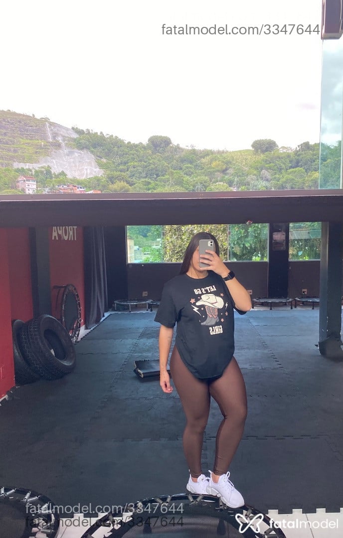 Acompanhante mulher morena (o) de olhos castanhos em São Carlos Acompanhante mulher morena (o) de olhos castanhos em São Carlos - Erica Silvaa