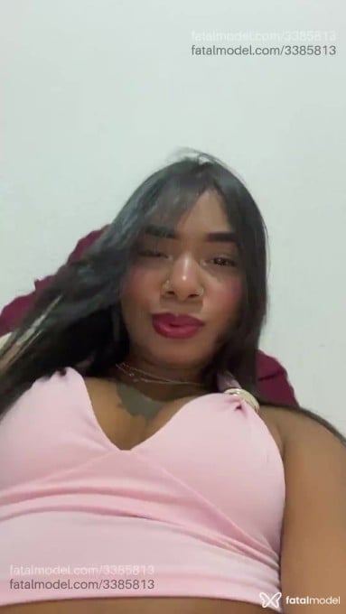 Acompanhante mulher morena (o) de olhos castanhos - Mirella Fernandes Acompanhante mulher morena (o) de olhos castanhos - Mirella Fernandes