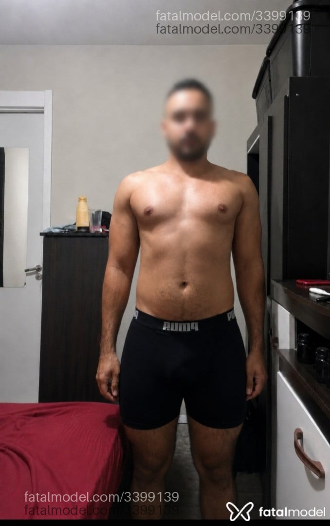 Acompanhante homem morena (o) de olhos pretos em São Paulo Acompanhante homem morena (o) de olhos pretos em São Paulo - Alejandro