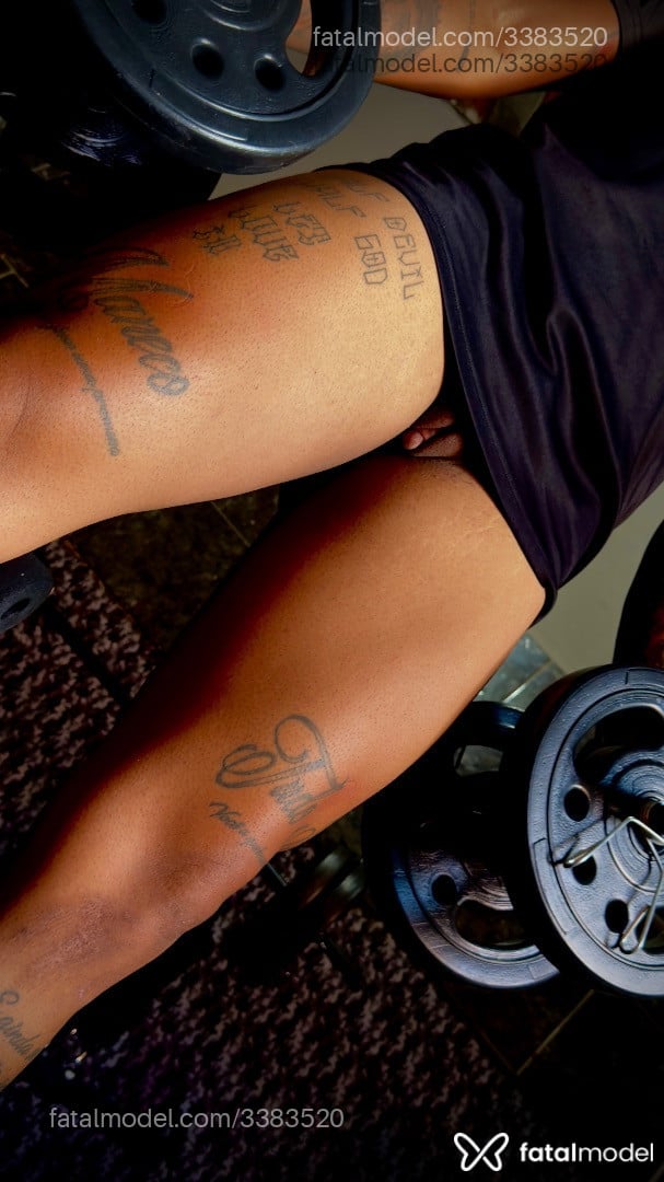 Acompanhante homem trans morena (o) de olhos castanhos em Niterói - Victor Araújo