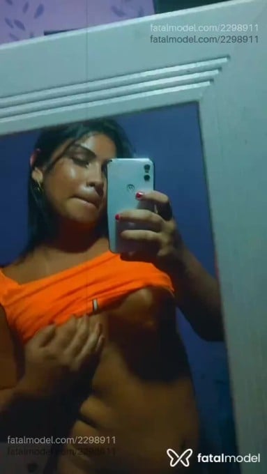 Acompanhante mulher trans morena (o) de olhos castanhos - Gaby Falcão Acompanhante mulher trans morena (o) de olhos castanhos - Gaby Falcão
