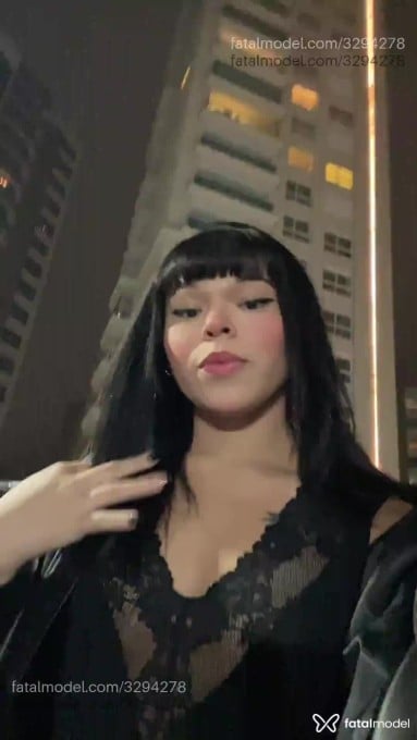 Acompanhante mulher trans morena (o) de olhos castanhos em Florianópolis Acompanhante mulher trans morena (o) de olhos castanhos em Florianópolis - Jennifer Hills