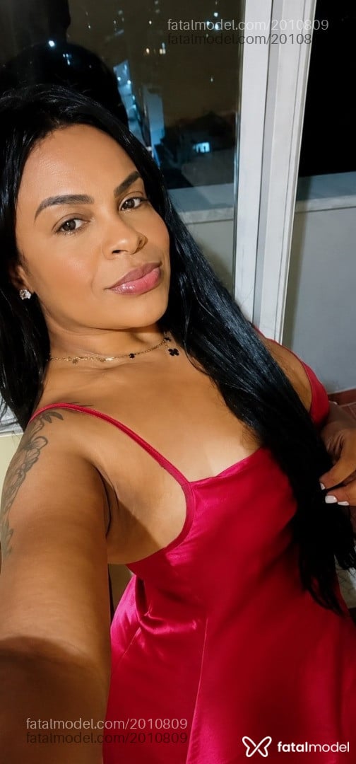 Acompanhante mulher morena (o) de olhos castanhos em Porto Alegre - Luamorenay