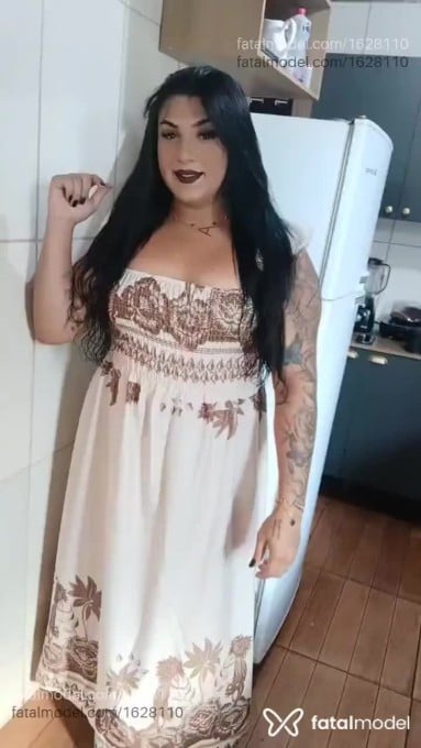 Acompanhante travesti morena (o) de olhos pretos em Tupã Acompanhante travesti morena (o) de olhos pretos em Tupã - Allanna