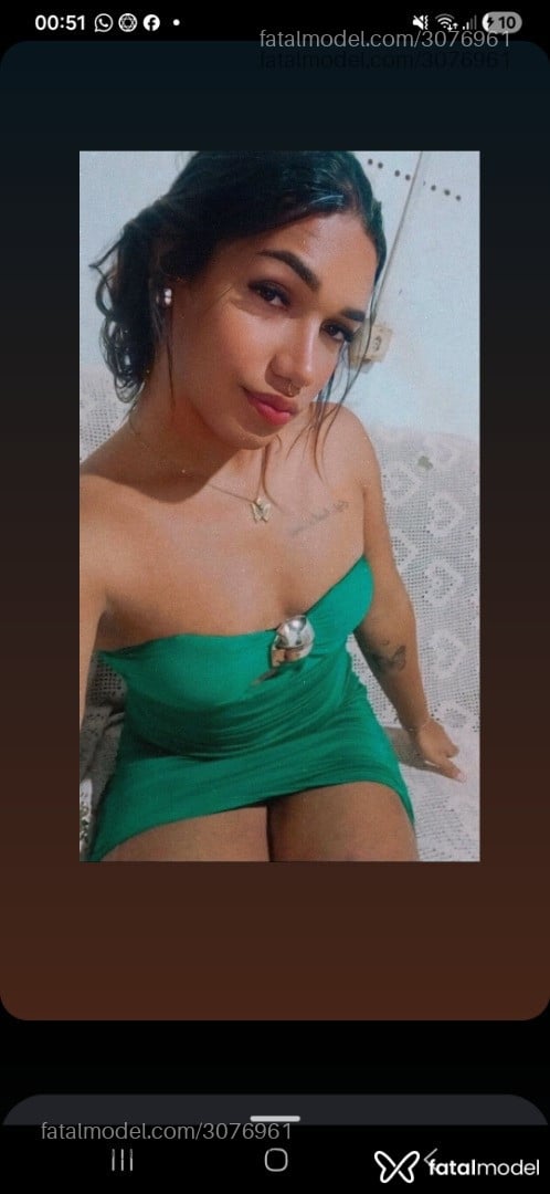 Acompanhante mulher trans morena (o) de olhos mel - Isabella Elouíse Acompanhante mulher trans morena (o) de olhos mel - Isabella Elouíse