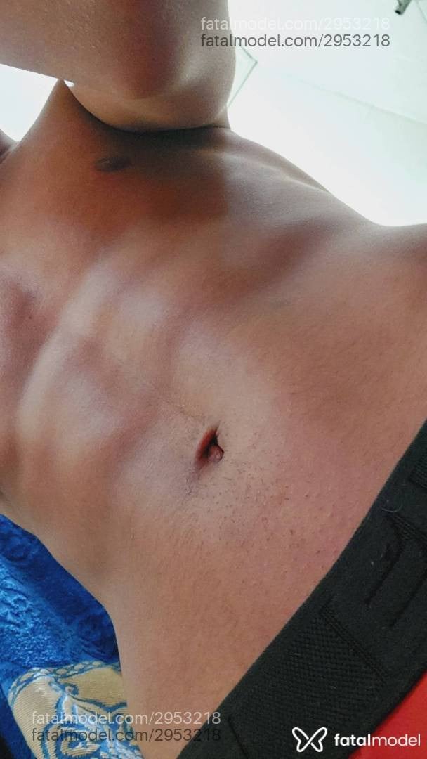 Acompanhante homem com cabelo castanho de olhos castanhos em São Leopoldo - Fabey
