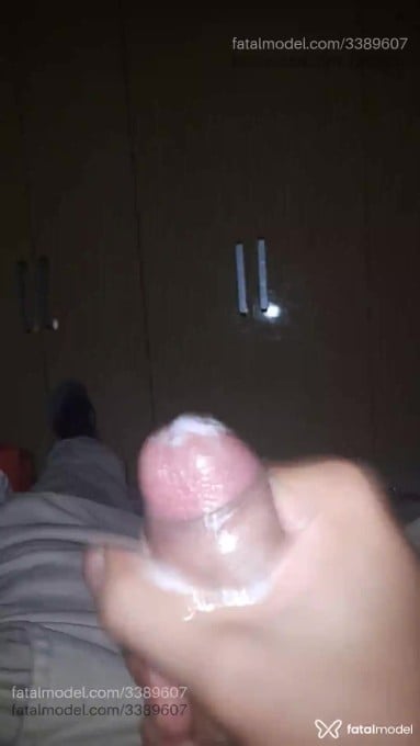 Acompanhante homem com cabelo castanho de olhos pretos em Sobral - Comedorhot