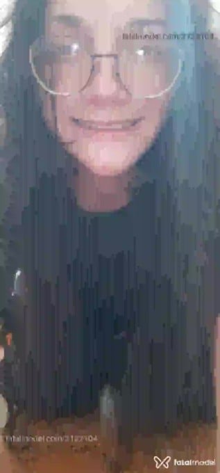 Acompanhante mulher morena (o) de olhos castanhos - Mizuzinha