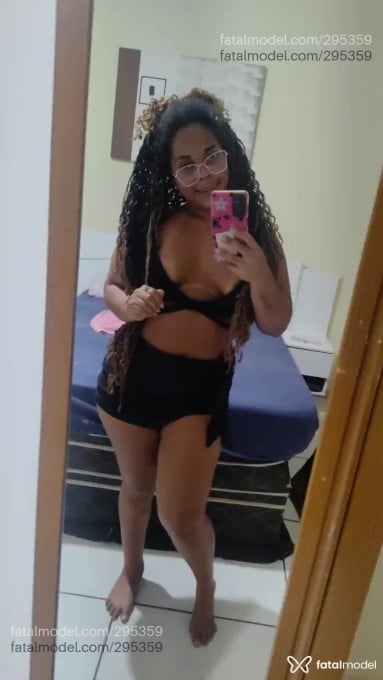 Acompanhante mulher morena (o) de olhos castanhos em Pirassununga - Pérola Negra