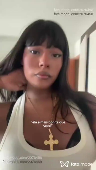Acompanhante mulher trans morena (o) de olhos castanhos em Belém - Iaraa