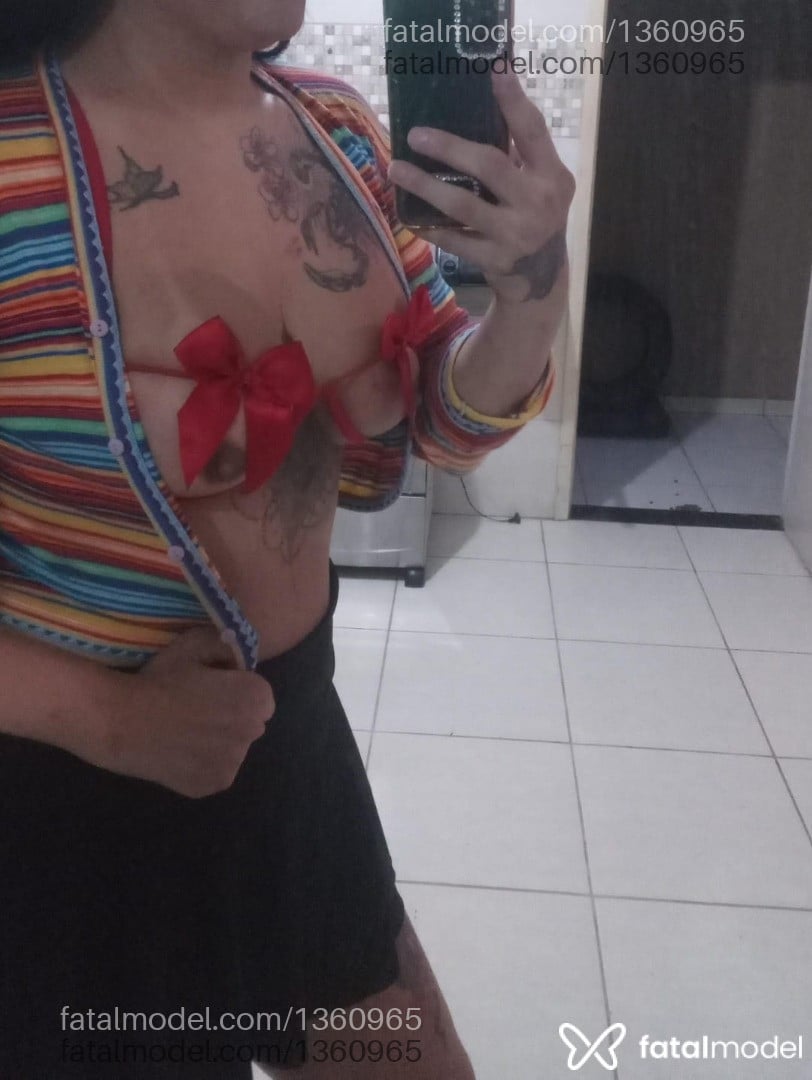 Acompanhante mulher trans morena (o) de olhos castanhos em Birigui - Layla marques