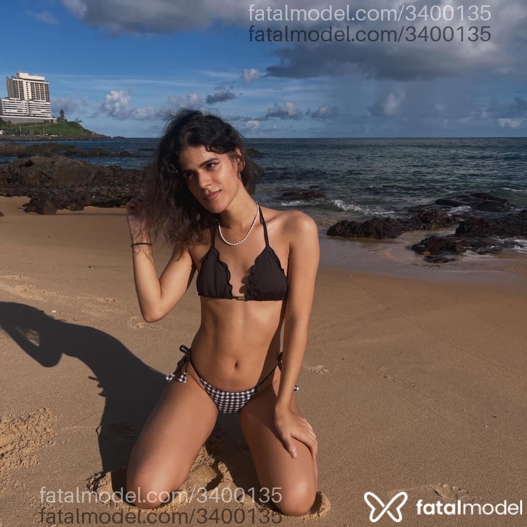 Acompanhante mulher trans morena (o) de olhos castanhos em Salvador - Bella Noir