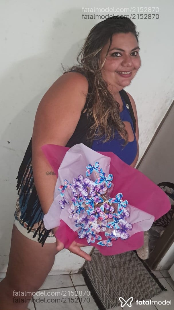 Acompanhante mulher com cabelo castanho de olhos pretos em Rio Verde Acompanhante mulher com cabelo castanho de olhos pretos em Rio Verde - Gordinhasafada