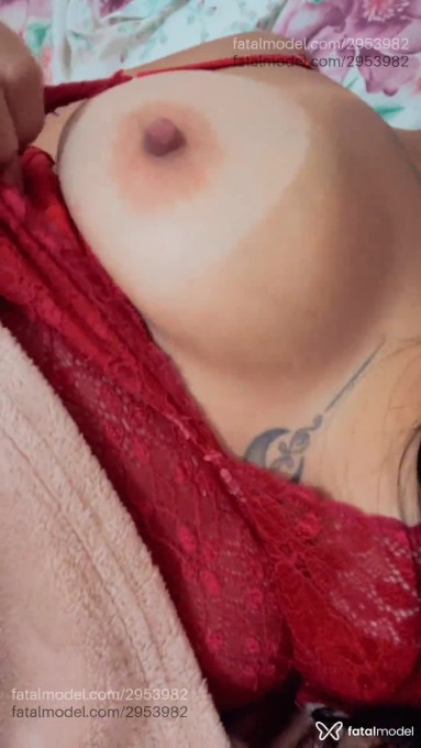Acompanhante mulher morena (o) de olhos castanhos em Vitória - Pitty