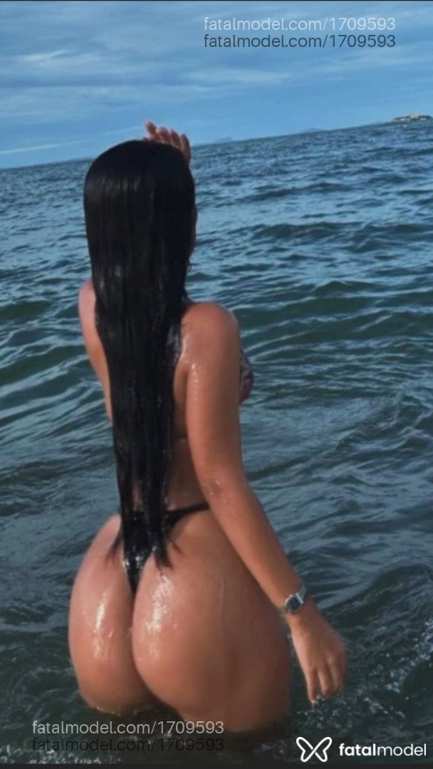 Acompanhante mulher morena (o) de olhos castanhos em São Miguel do Oeste - Letícia bonfim