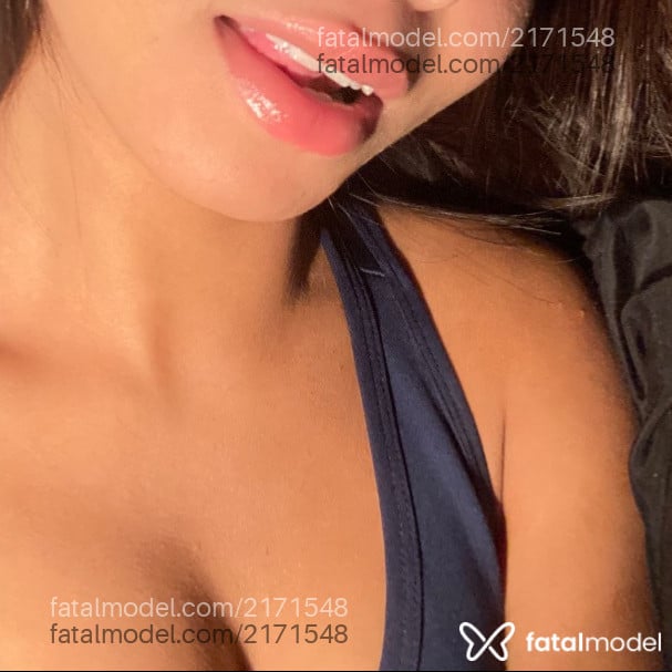 Acompanhante mulher com cabelo castanho de olhos pretos em São Paulo - Khiara