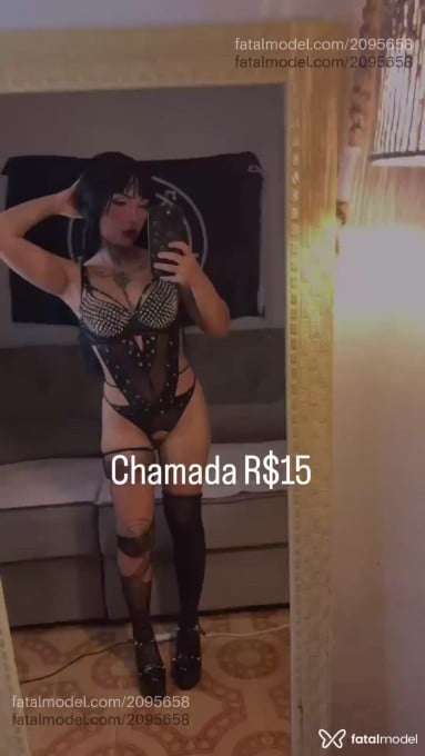 Acompanhante mulher loira (o) de olhos castanhos em Virtual - Cath Bunny
