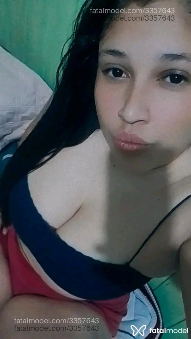 Acompanhante mulher morena (o) de olhos castanhos em Campo Bom - Morena