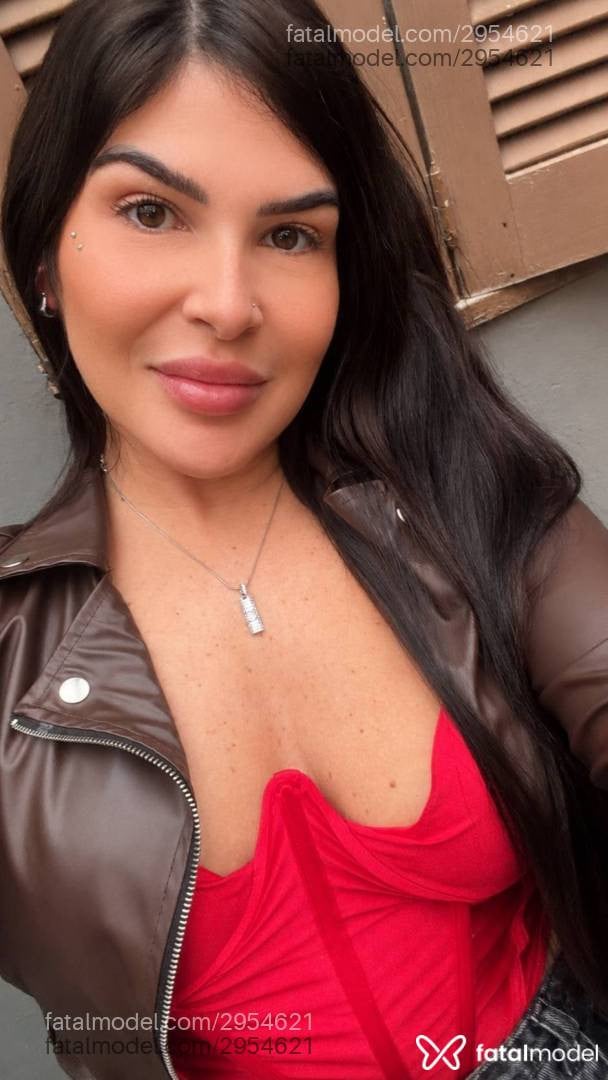 Acompanhante mulher morena (o) de olhos mel - Brenda Moraes