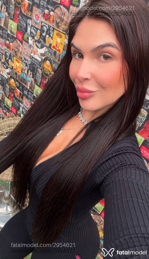 Acompanhante mulher morena (o) de olhos mel - Brenda Moraes
