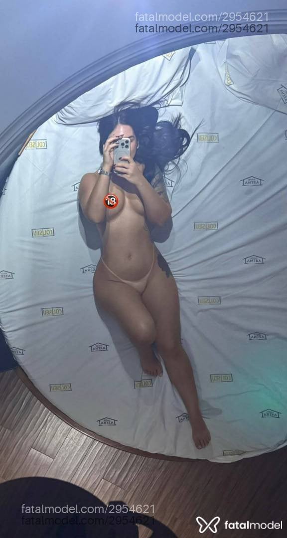 Acompanhante mulher morena (o) de olhos mel - Brenda Moraes