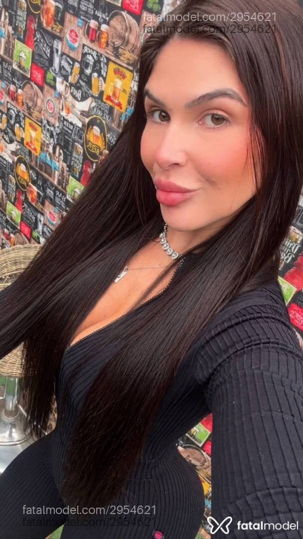 Acompanhante mulher morena (o) de olhos mel - Brenda Moraes