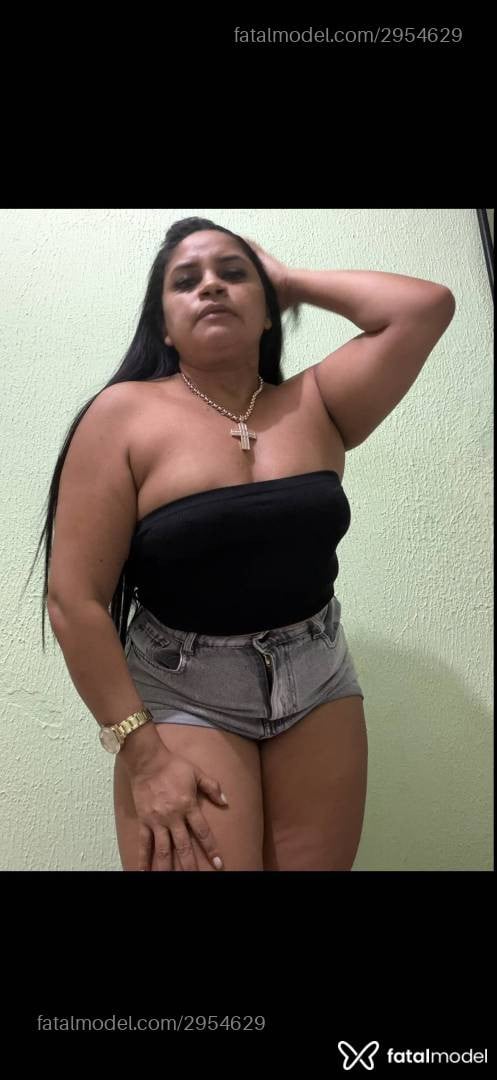 Acompanhante mulher morena (o) de olhos pretos em Sobral - Micaele