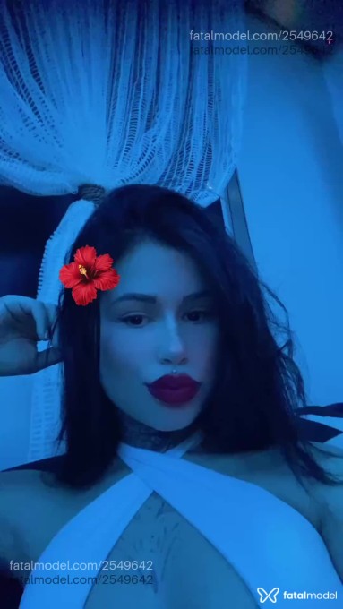 Acompanhante mulher morena (o) de olhos mel em Erechim Acompanhante mulher morena (o) de olhos mel em Erechim - Melany